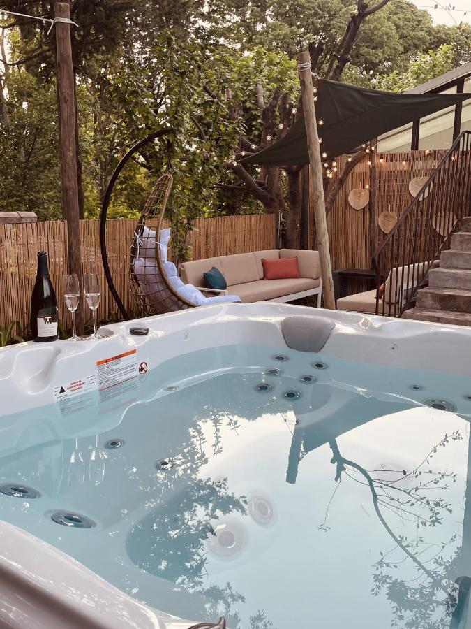 Maison Dans Les Arbres, Spa, Tennis, Parking Nîmes Eksteriør billede